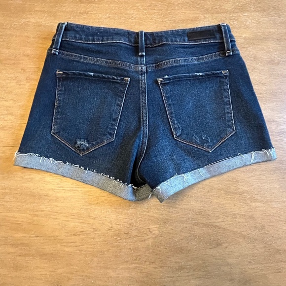 Abercrombie and Fitch low rise short - Picture 3 of 3